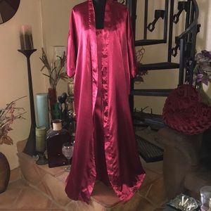 NWOT Burgundy Wine Satin Long Maxi Robe Nightgown Peignoir Slip Dress Lingerie
